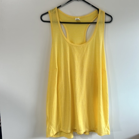 NWT XERION WOMENS SCOOP NECK TANK TOP RACER BACK YELLOW SIZE 2X - Picture 4 of 9